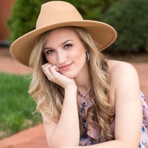 Meet your Posher, Cassidy